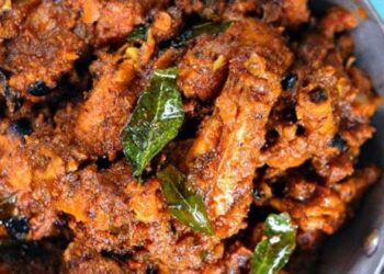 Mangalorean Chicken Sukka Recipe.